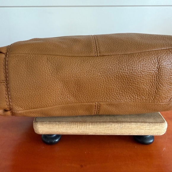 Coach Small Lexy Shoulder Bag - Picture 5 of 16